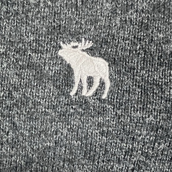 Abercrombie Fitch Sweater Mens Med Charcoal V Neck Cashmere Blend Lightweight - Picture 3 of 11